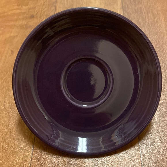 Fiesta Plum Teacup Plate - Picture 1 of 2